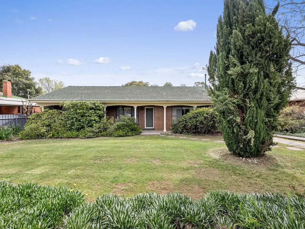Euroa 3બેડરૂમ Immaculately Kept, Warm & Welcoming