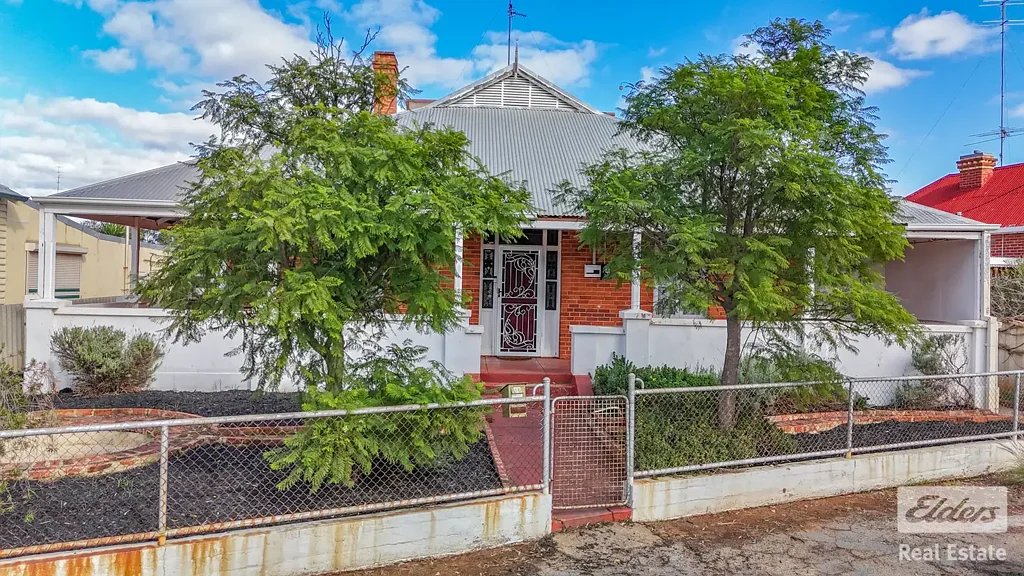 16 Hawes Street, Northam, WA 6401