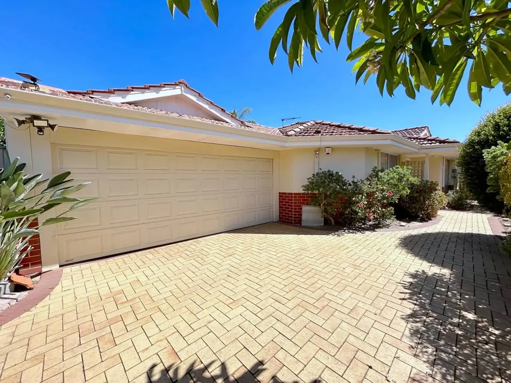 4x2 House in Maylands