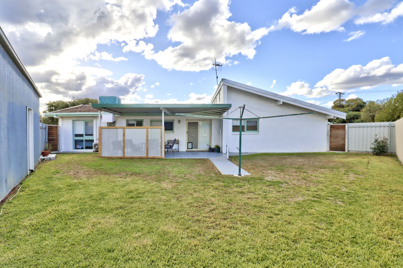 78 RUSSELL ST, DENILIQUIN NSW 2710, 0部屋, 0バスルーム, House