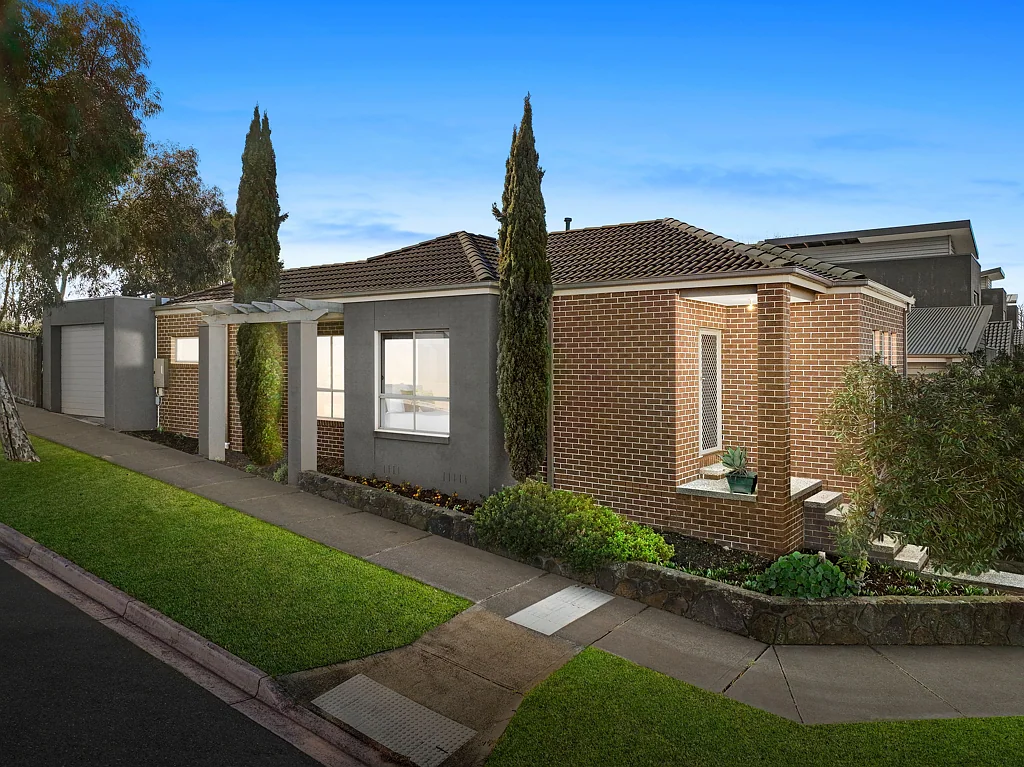 42 Saxony Drive, Epping, VIC 3076