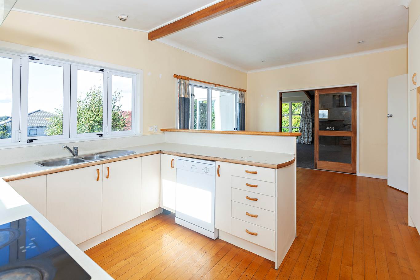 181a Hillsborough Road, Hillsborough, Auckland, 7 침실, 2 욕실