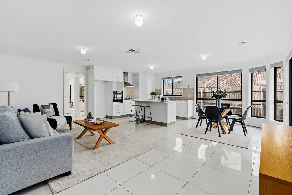16 Nancy Cato Street, Franklin, ACT 2913