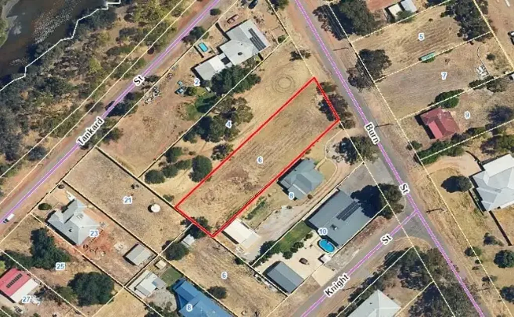 6 Burn St, Northam, WA 6401