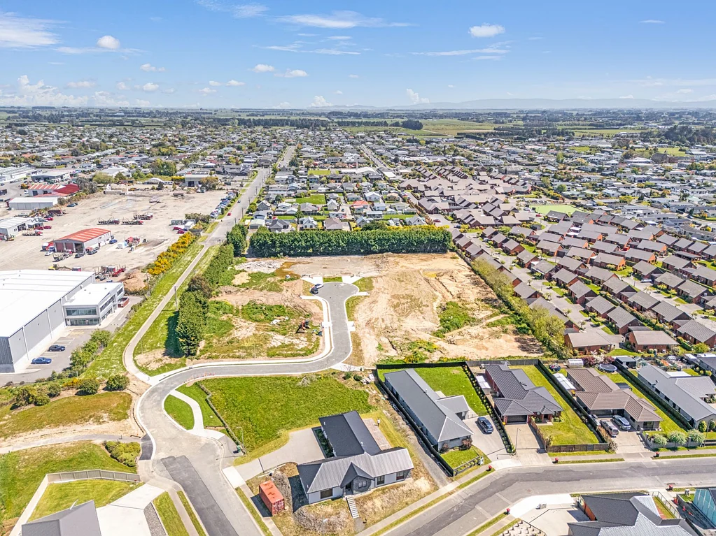Waikiwi Land That Ticks All the Boxes