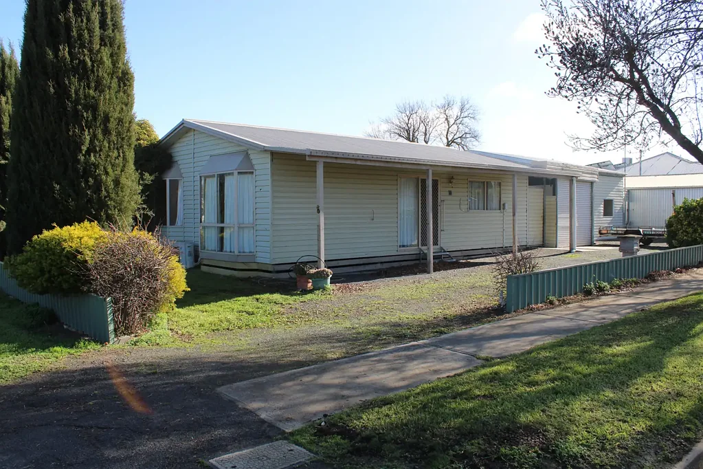 24 Phillips Street, Kaniva, VIC 3419