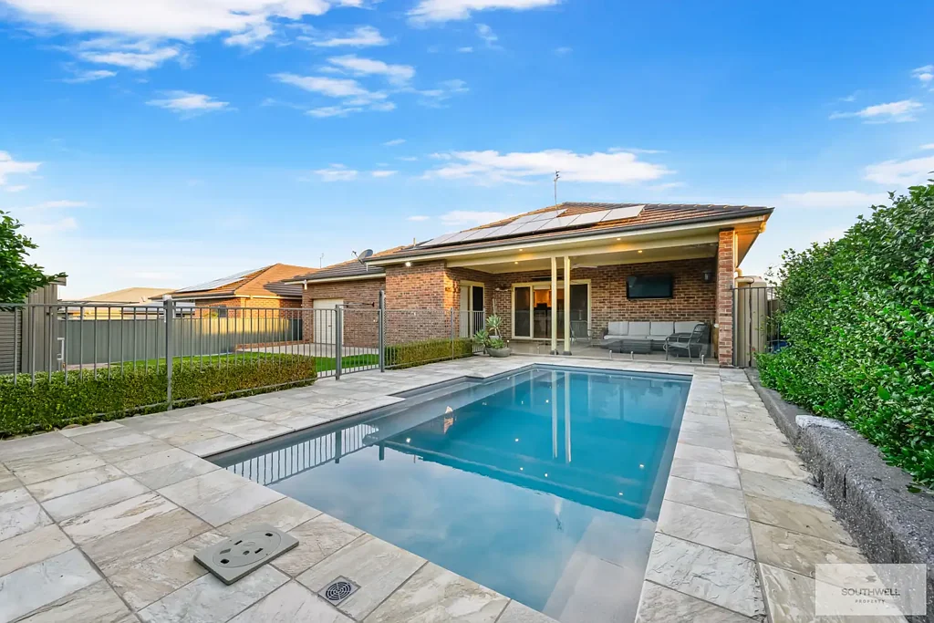 10 The Heights, Tamworth, NSW 2340