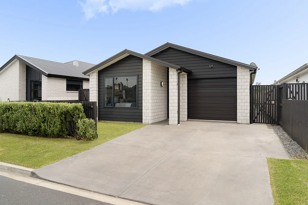 19 Hinaki Street, Poike, Tauranga, Bay of Plenty