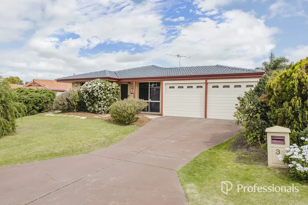 Marangaroo 4 Bedroom FAMILY HOME WITH SOLAR & BATTERY