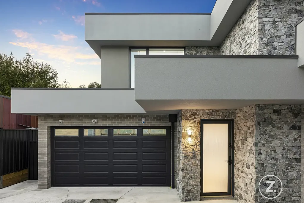 Luxury Creekside Living: Brand-New Designer Townhouse Overlooking Merri Creek