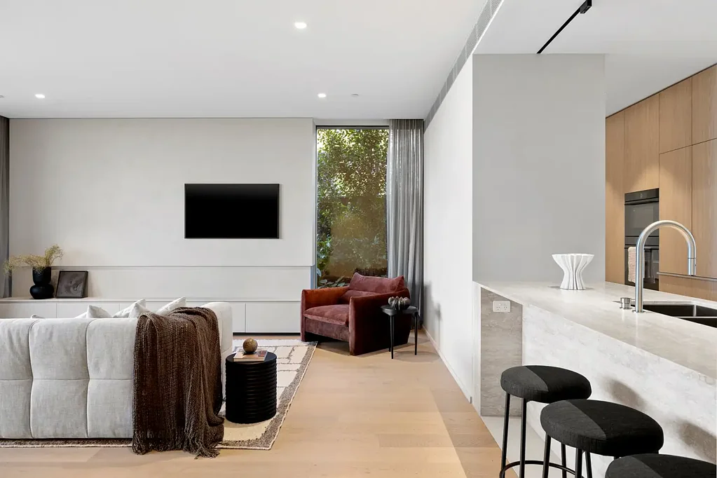 South Yarra 3部屋 Timeless Design, Unmatched Tranquility