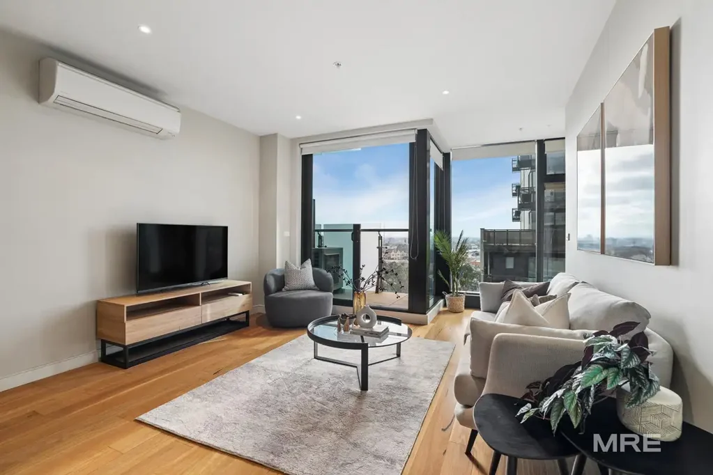 Melbourne 2房 CBD中心地带的卓越生活，无与伦比的地理位置 Exceptional CBD Living in an Unbeatable Location