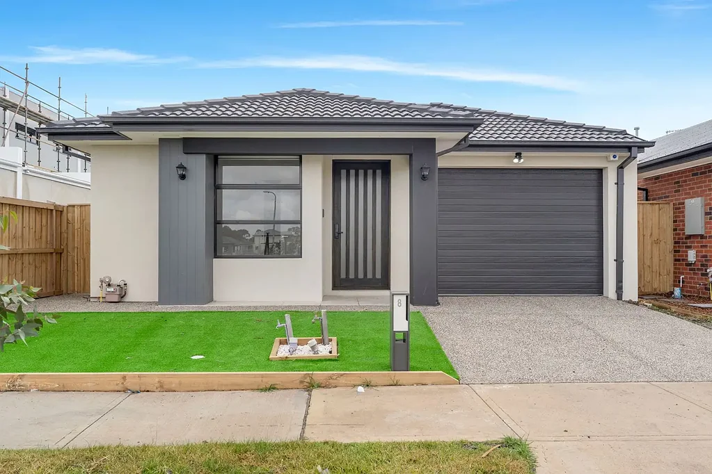 Brand New Spacious Home!