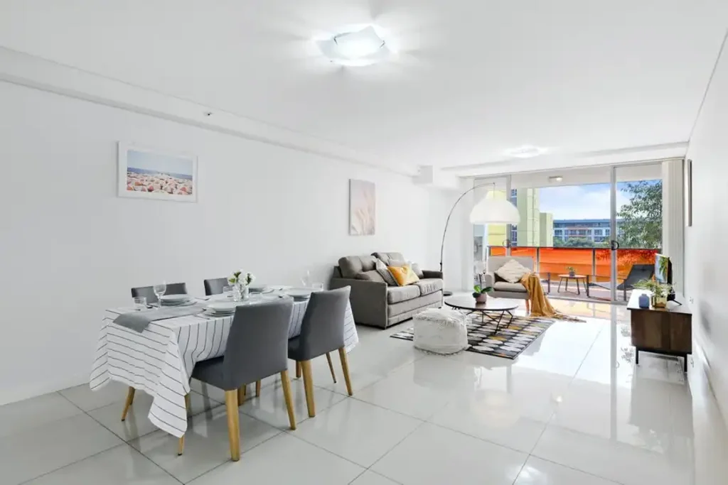 Fully Furnished Modern 2-Bedroom Apartment in Prime Mascot Location