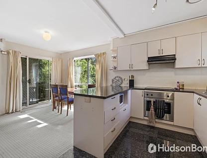 6/10 Firth Street, Doncaster, Inner East Melbourne, 1 chambres, 1 salles de bain, Apartment
