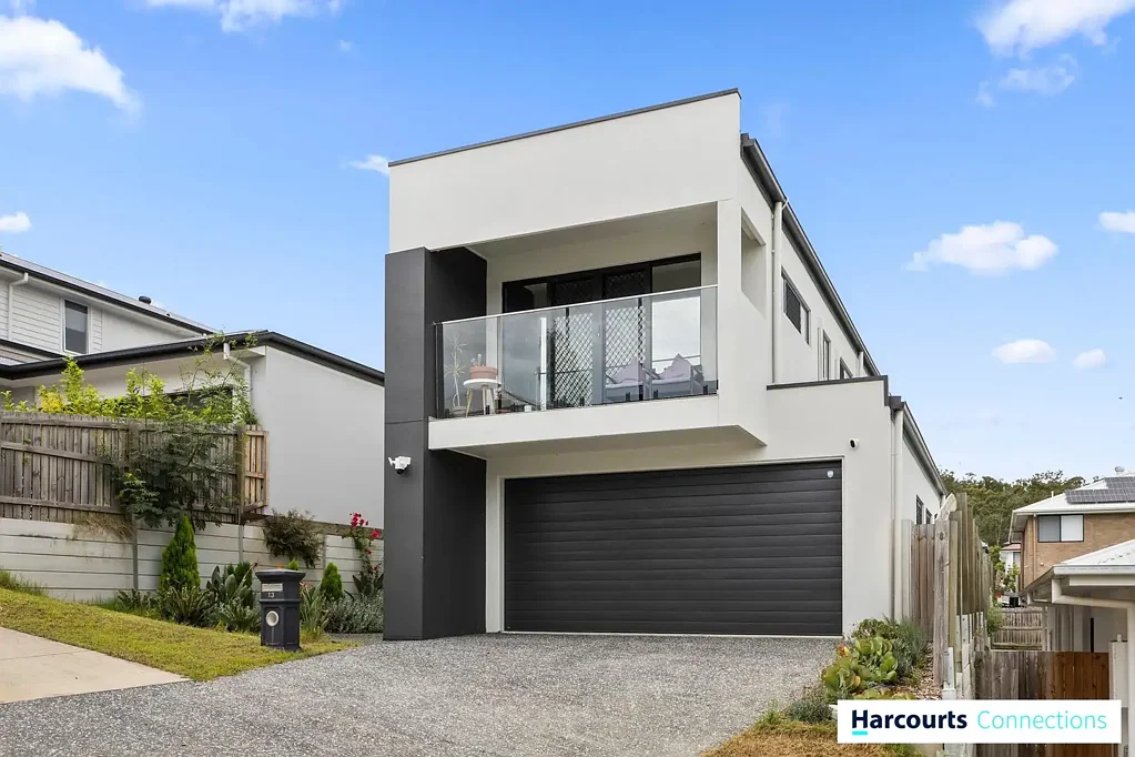 13 Helena Street, Spring Mountain, QLD 4300