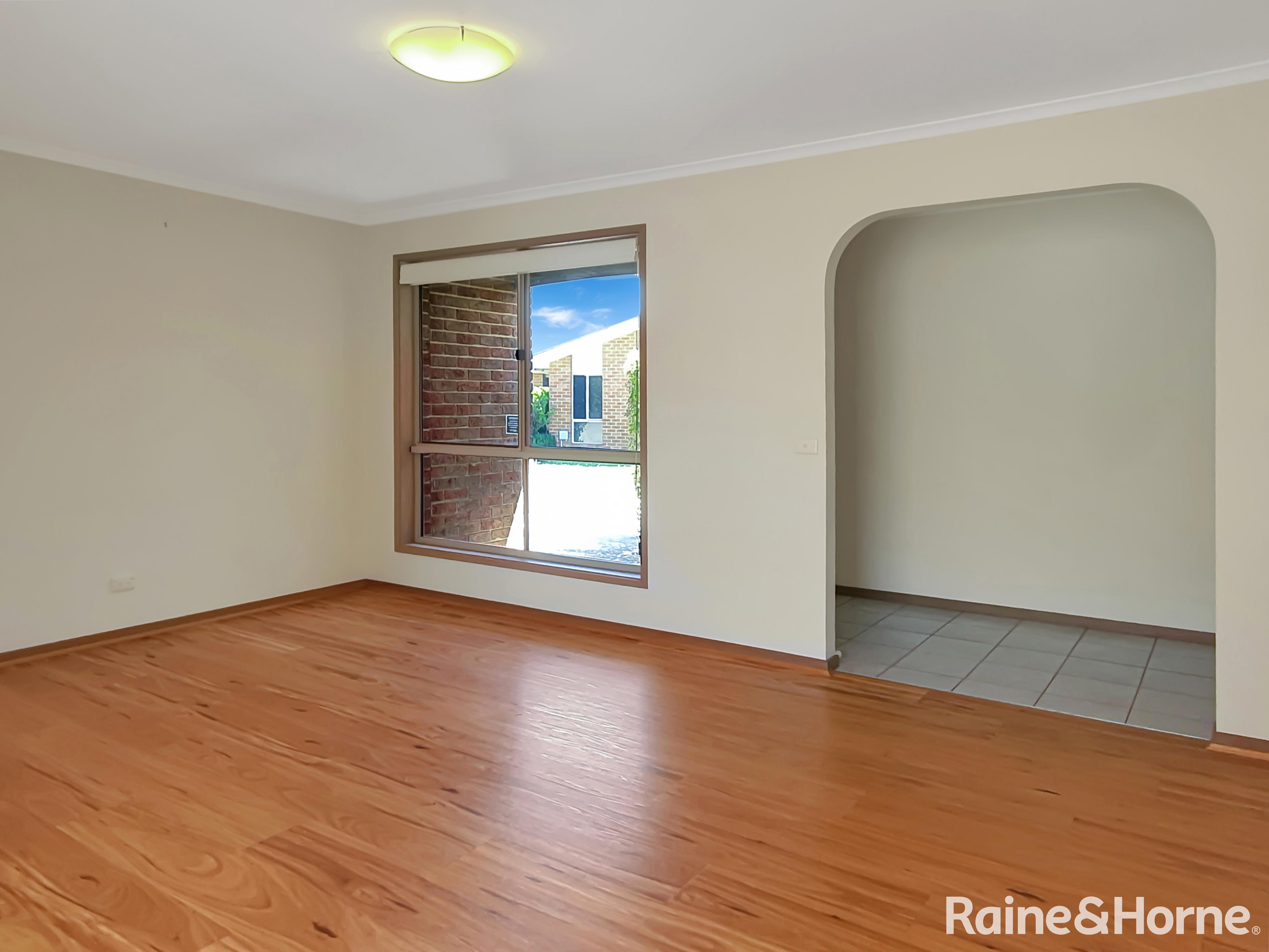 UNIT 3 9 PATANGA GDNS, QUEANBEYAN WEST NSW 2620, 0 ห้องนอน, 0 ห้องน้ำ, House