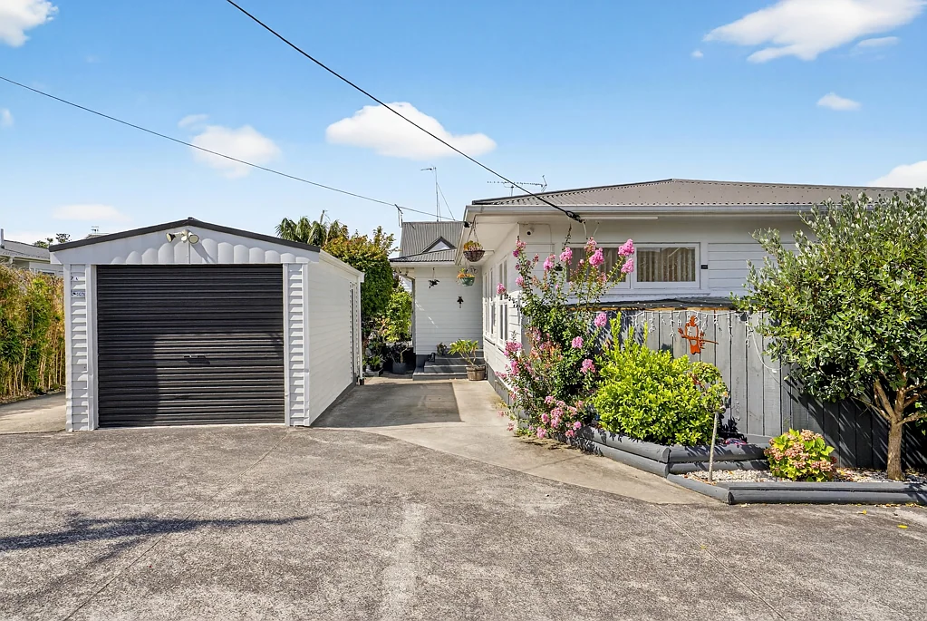 1/7a Corunna Road, Milford, North Shore City, Auckland