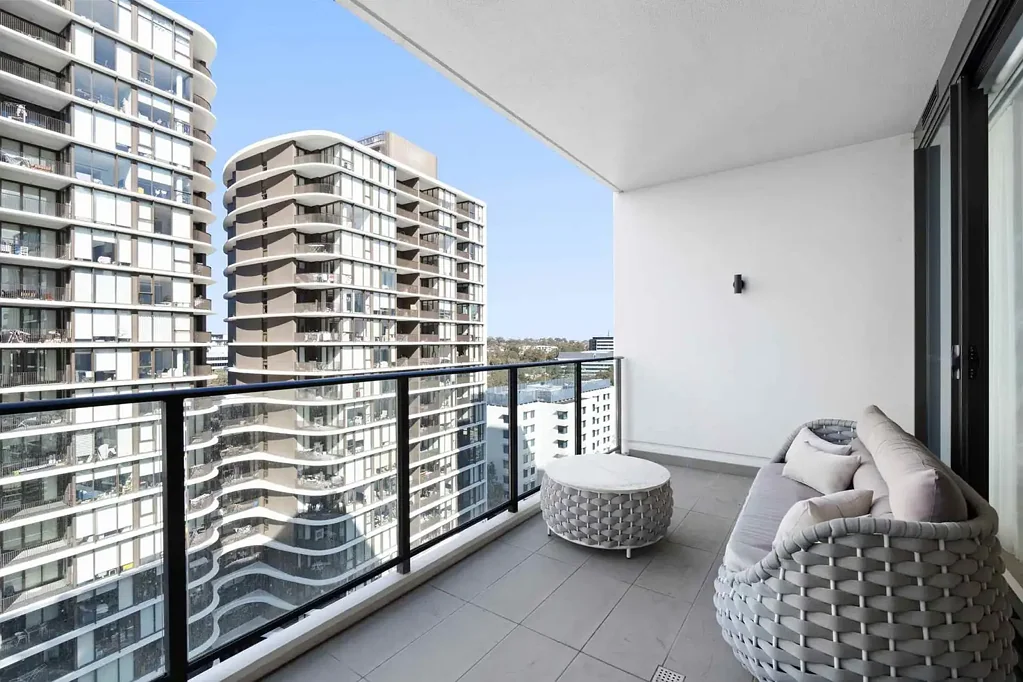 Contemporary Two-Bedroom Apartment in the Heart of Macquarie Park
