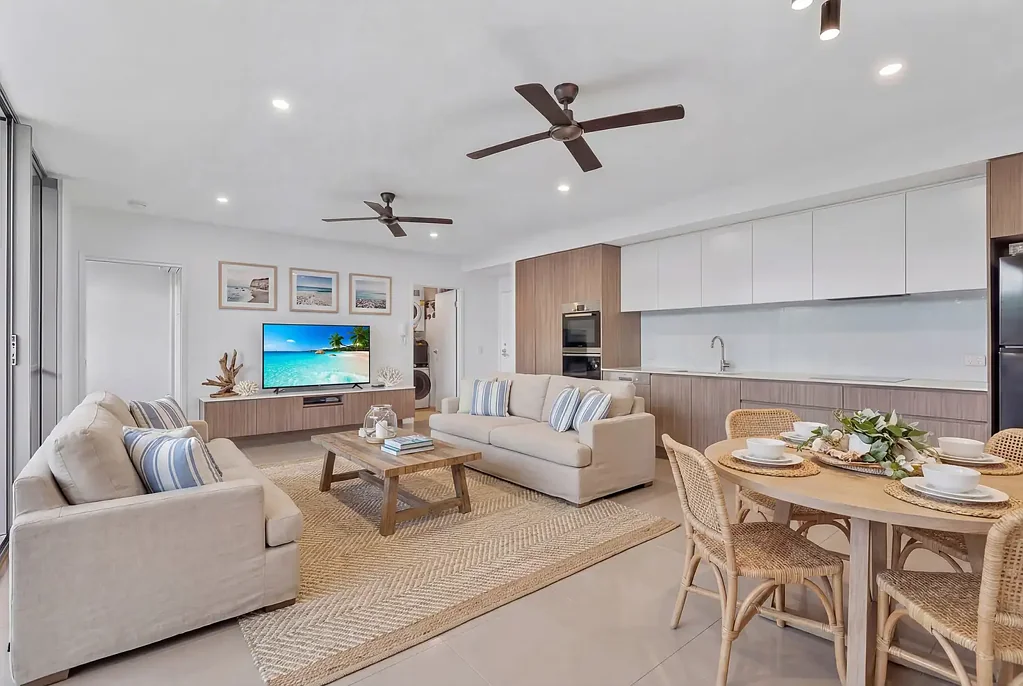 Southport 2غرفة نوم Offers Over $875,000