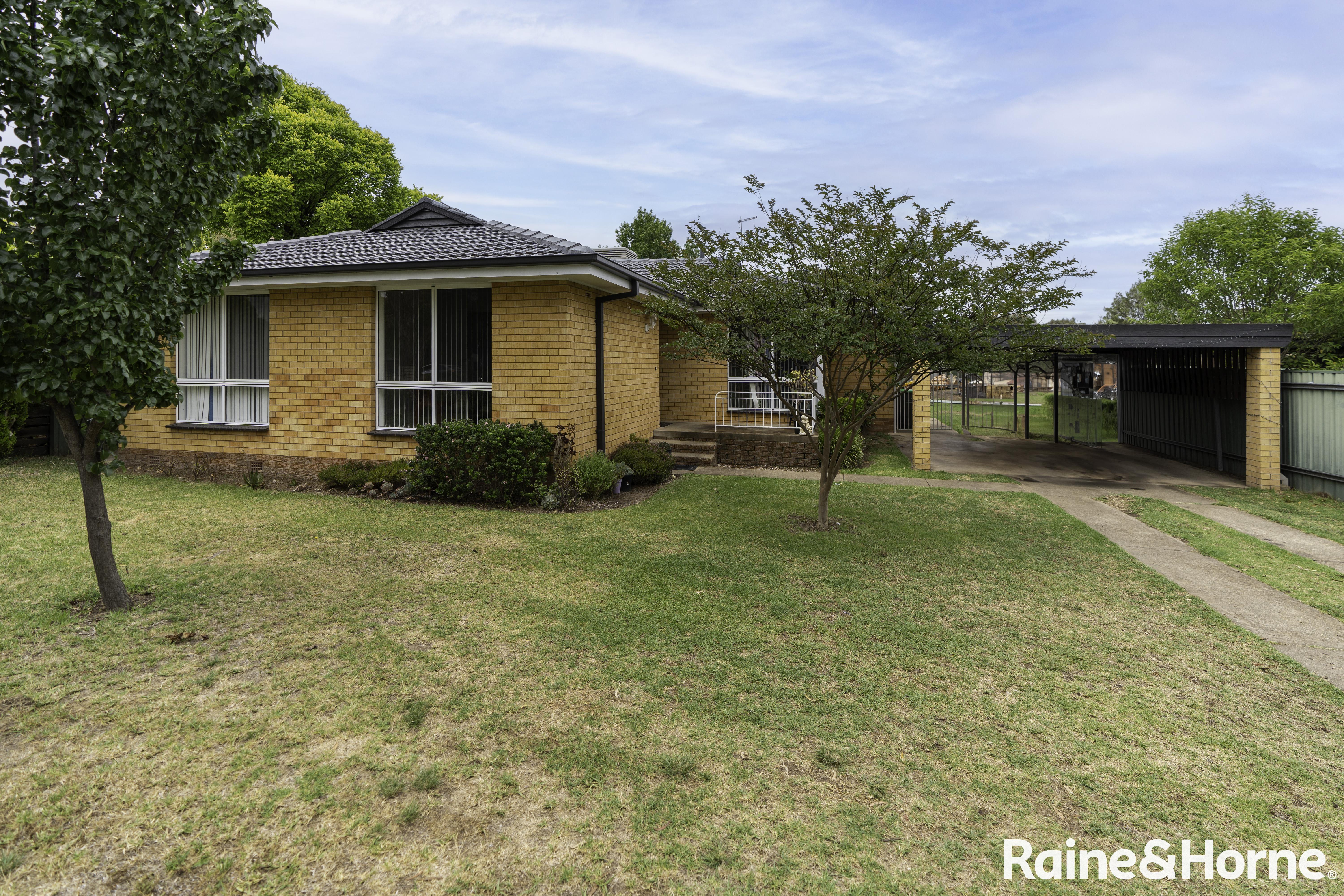 446 LAKE ALBERT RD, LAKE ALBERT NSW 2650, 0房, 0浴, House