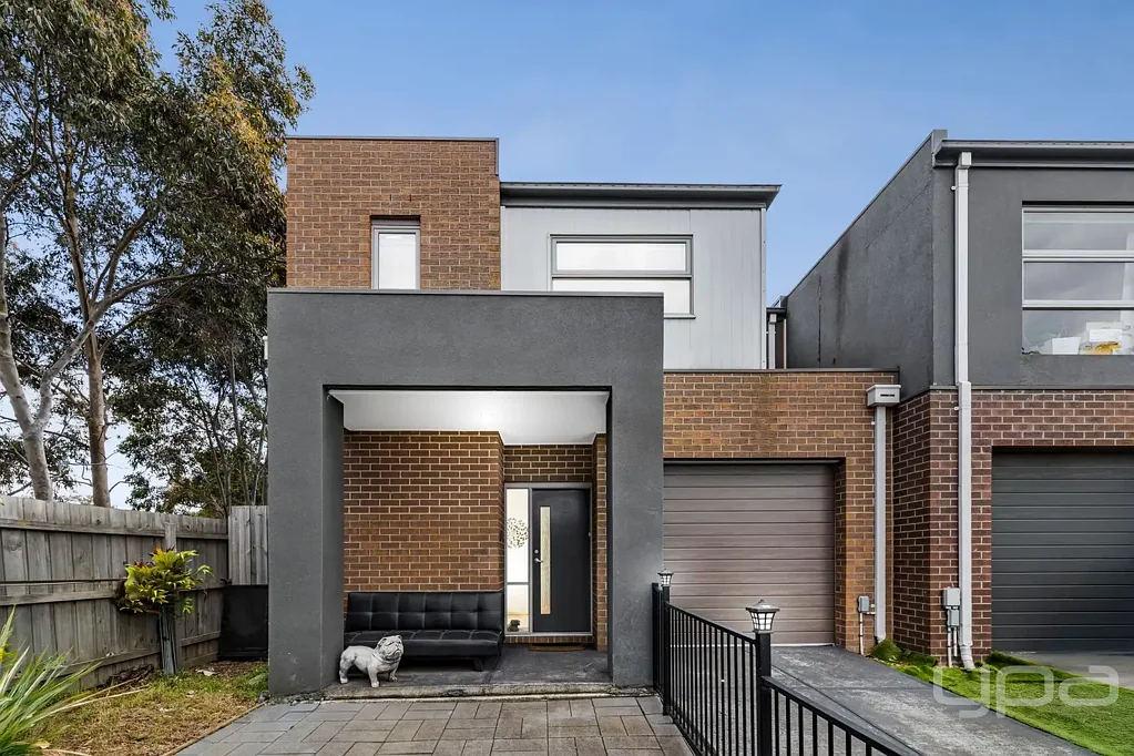9 Admiralty Lane, Sydenham, VIC 3037