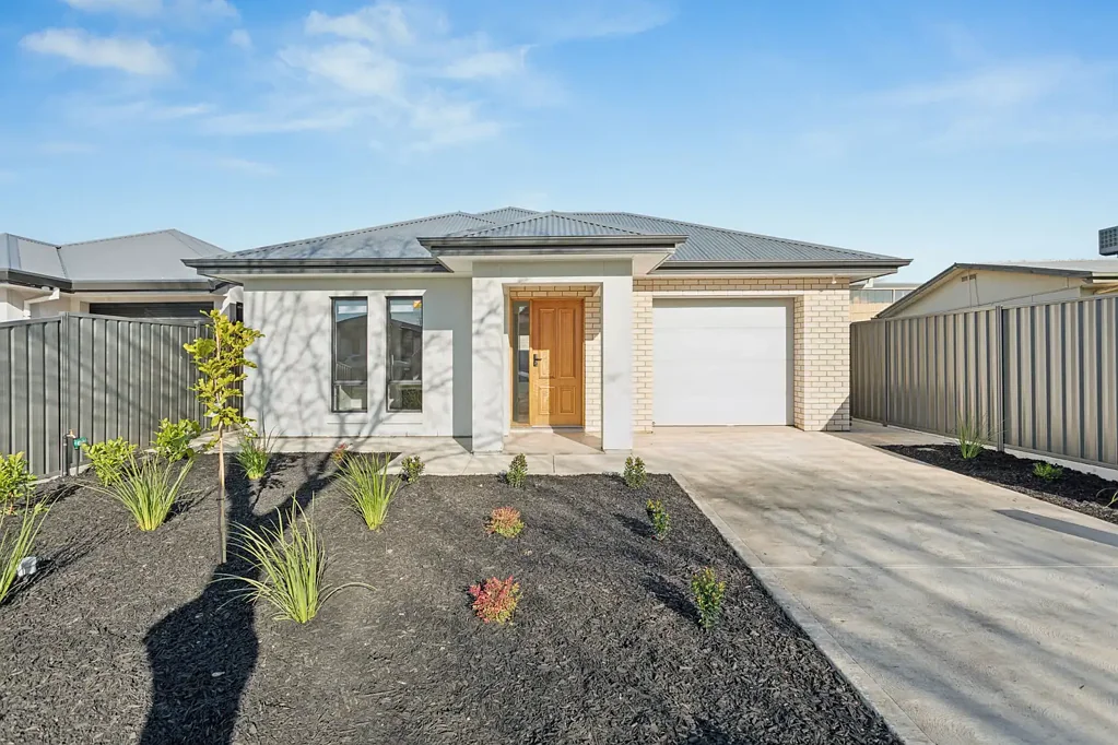 9 Ramsay Avenue, Hillcrest, SA 5086