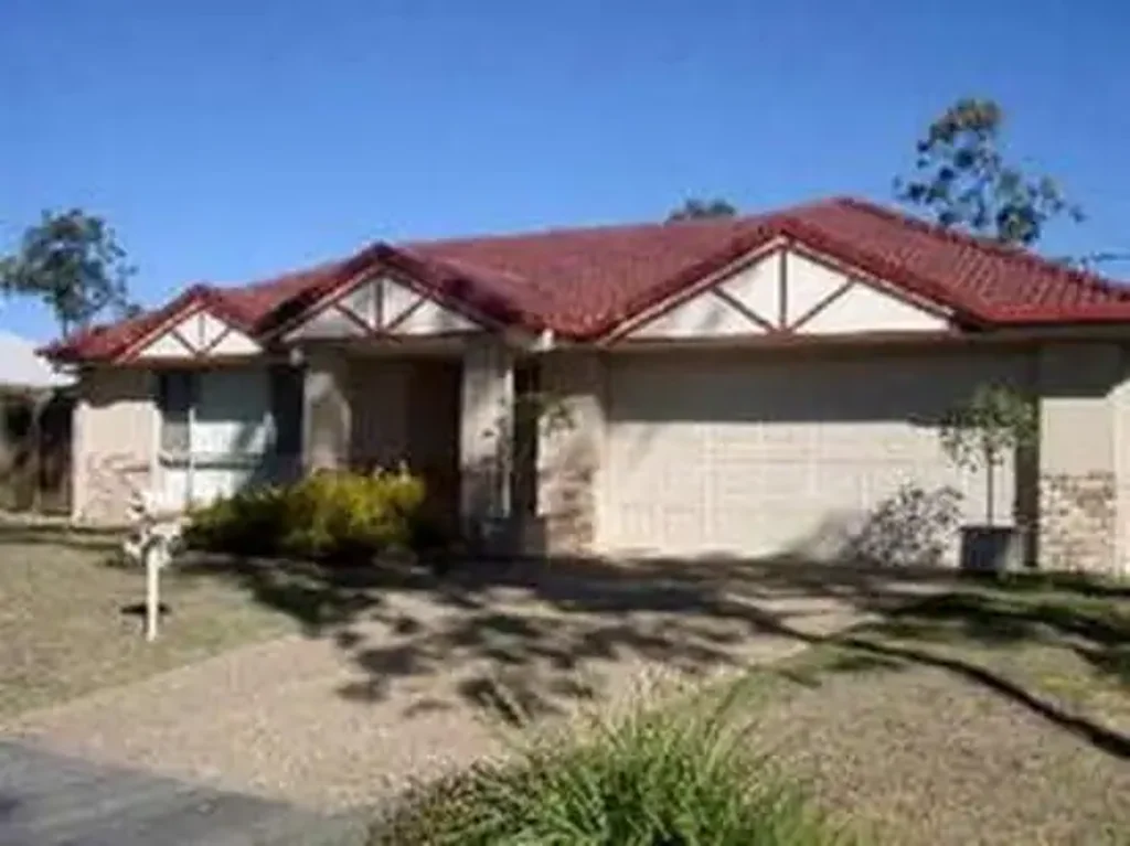 Spacious 4-Bedroom Family Home in Peaceful Forest Lake Location
