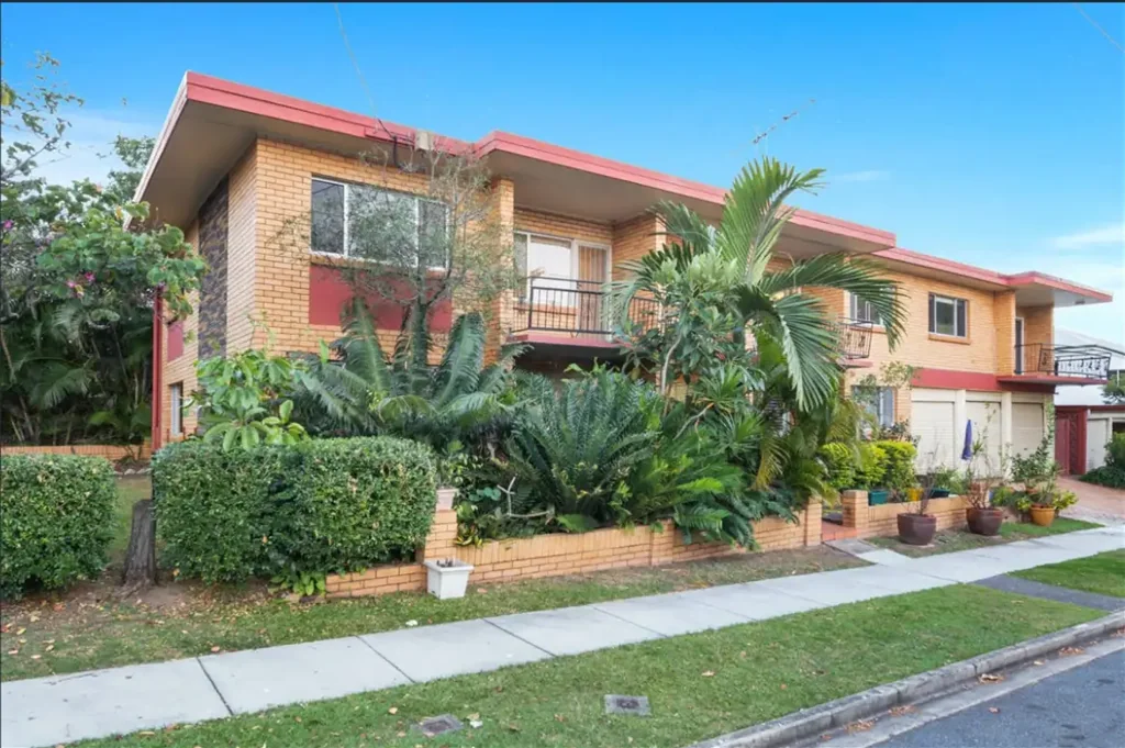 4/96 Victoria Terrace, Greenslopes, QLD 4120
