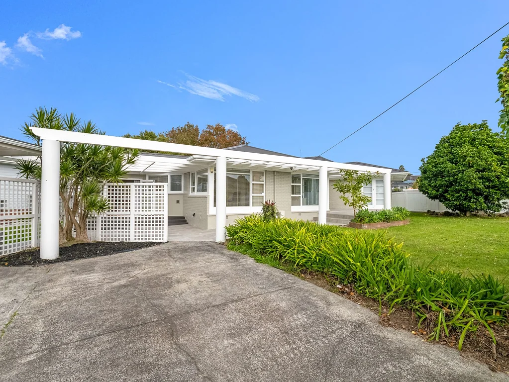Te Atatu South 3房  Space, Character and Charm - Te Atatu South