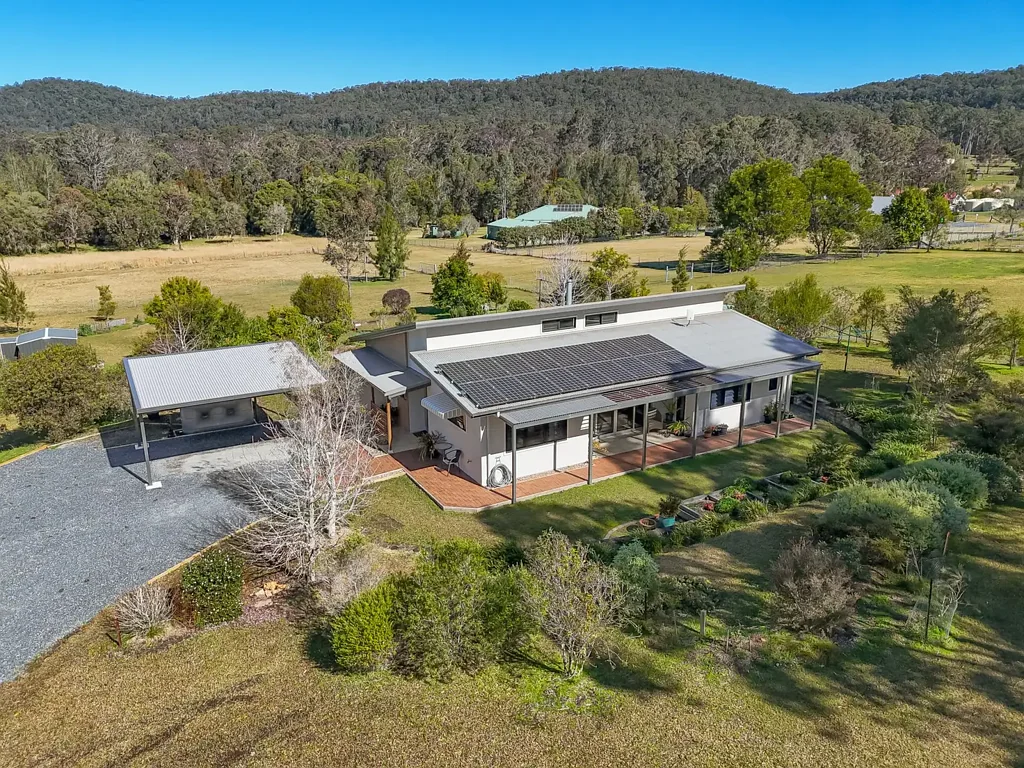 Coolongolook 2 Bedroom Escape to Your Eco-Friendly Oasis