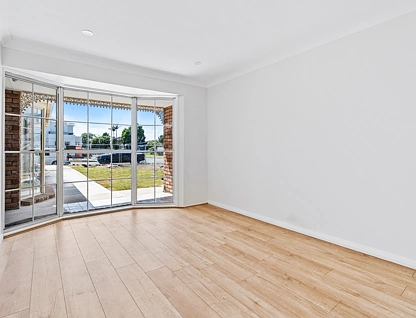 29 Derby Crescent, Chipping Norton, South Western Suburbs, 2 Bedrooms, 1 Bathrooms, Apartment