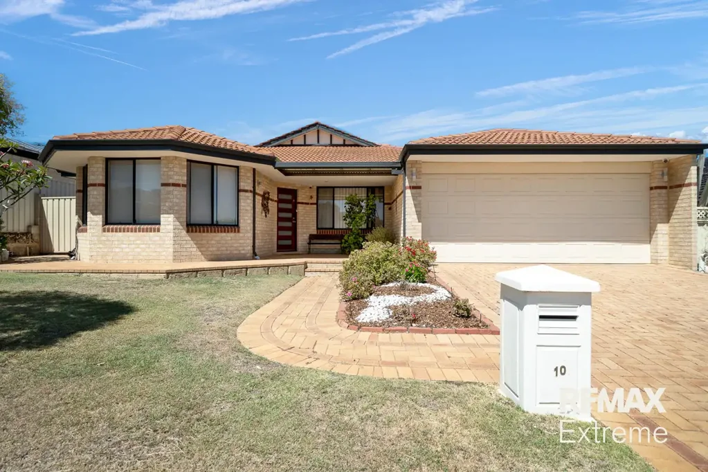 10 Narranbee Ridge, Tapping, WA 6065