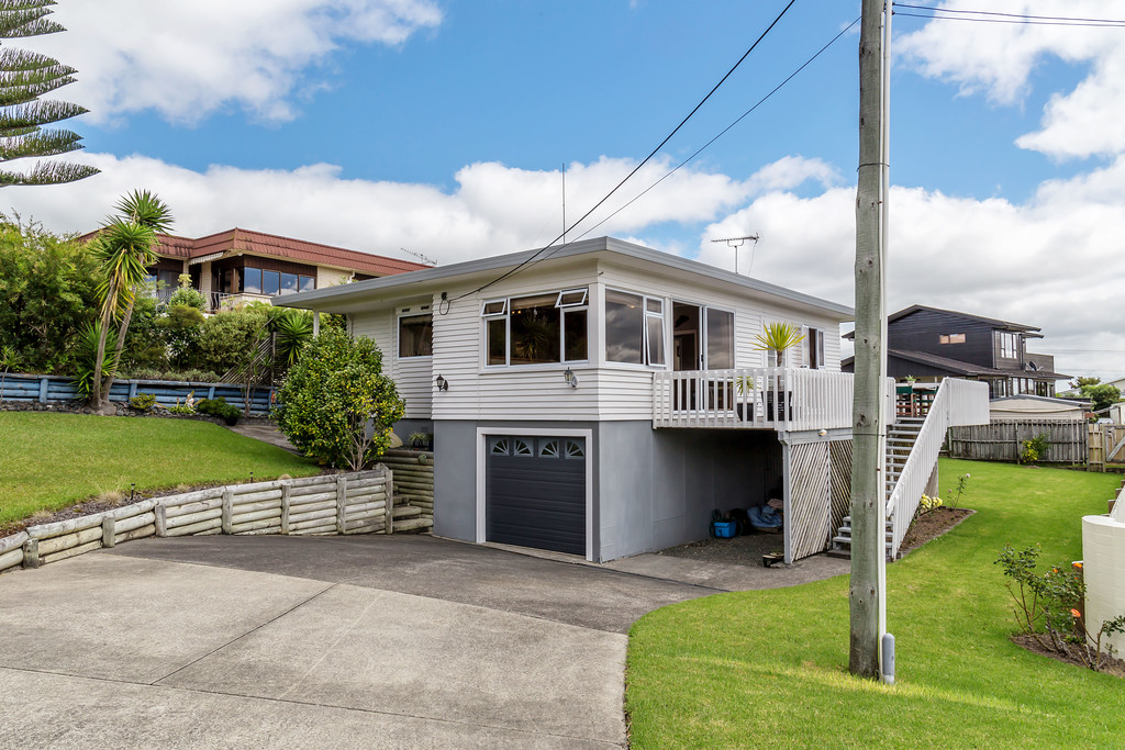 4 Crown Road, Tindalls Beach, Auckland - Rodney, 3 phòng ngủ, 1 phòng tắm