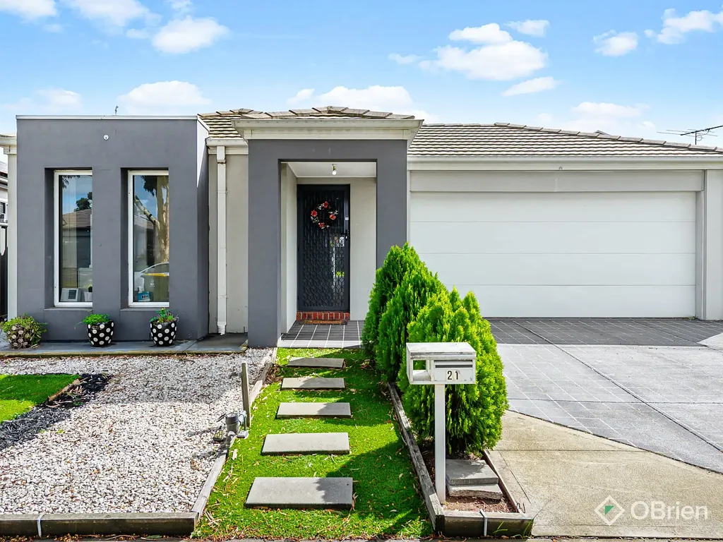 21 Pioneer Drive, Deer Park, VIC 3023