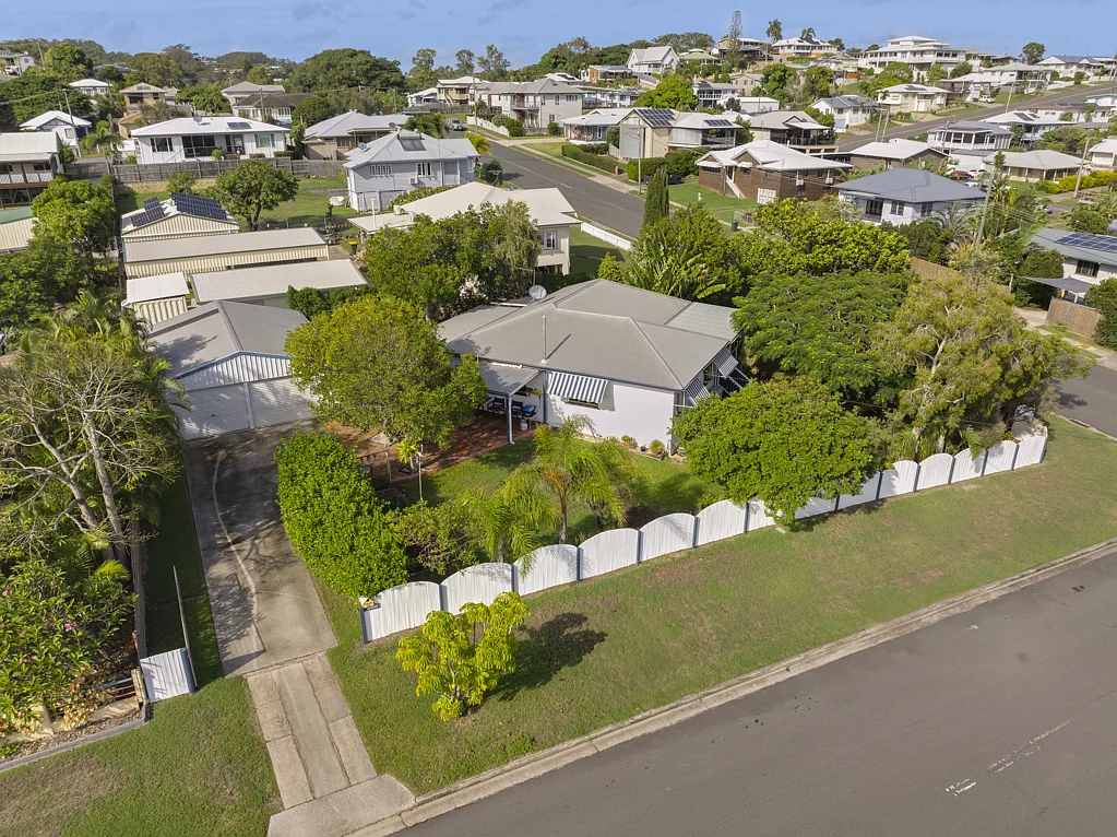 16 Boles Street, West Gladstone, QLD 4680