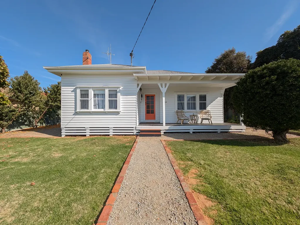 Stunning 3-Bedroom Home
