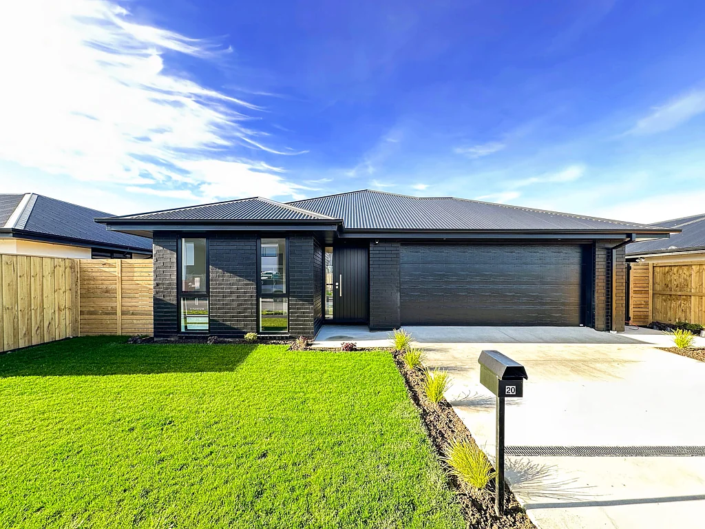 Rolleston 3Kwarto Clear instruction - must be SOLD