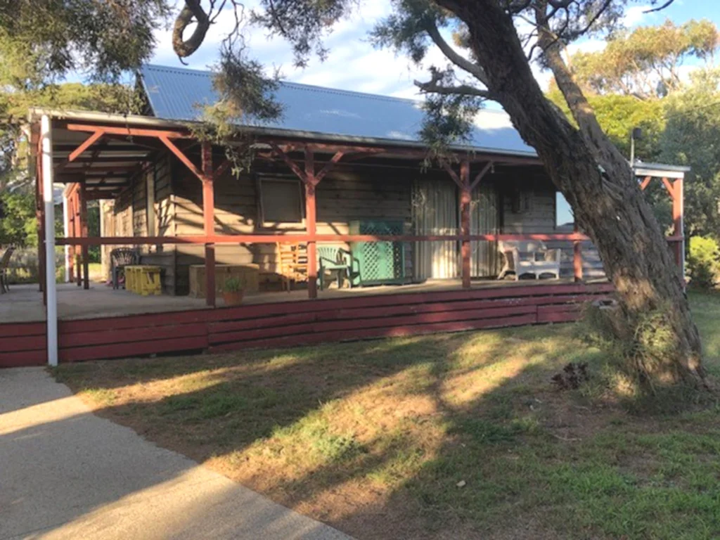 Primo Location - FULLY FURNISHED