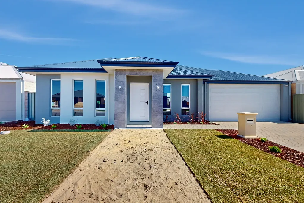 Brand New Luxury Living in Henley Brook!