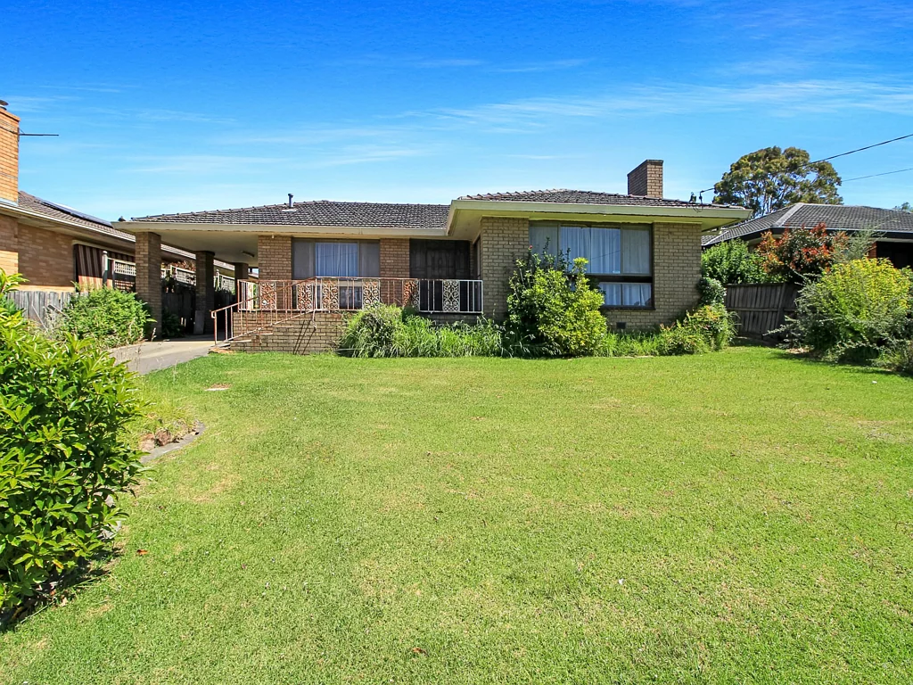 13 Pope Street, Bairnsdale, VIC 3875