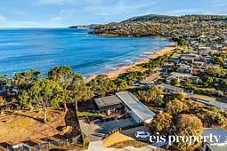 38 Home Avenue, Blackmans Bay