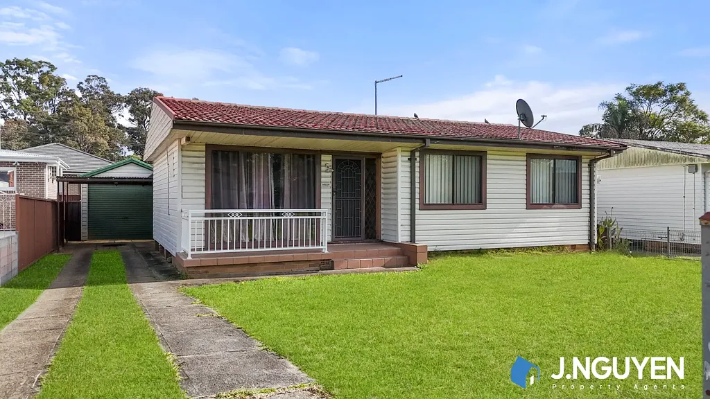 13 Quiros Avenue, Fairfield West, NSW 2165