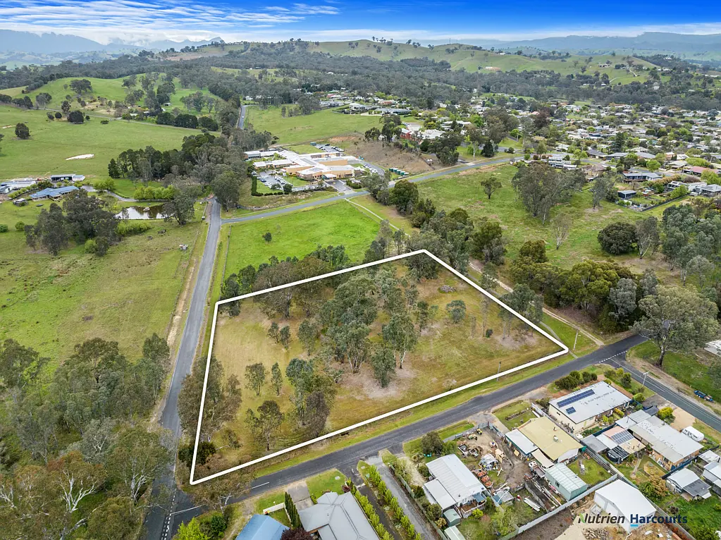 10 Wattle Street, Alexandra, VIC 3714