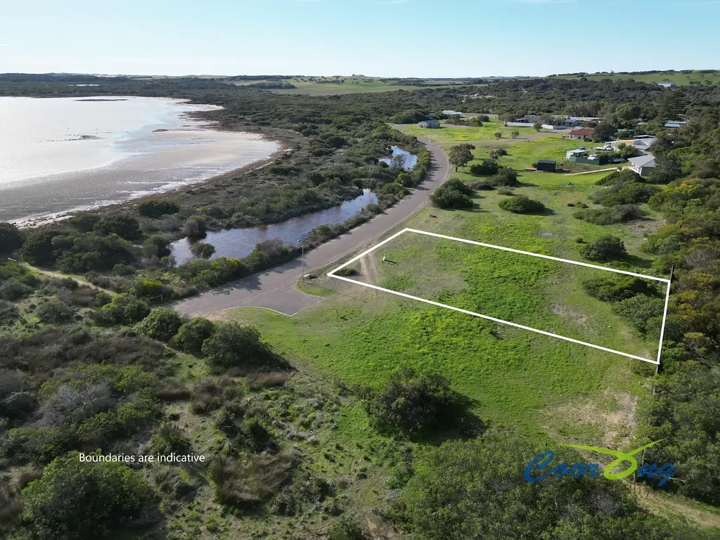 Coorong Build in the natural wonder of the Coorong