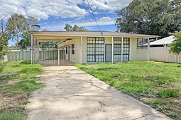 64a Mertin Street, Bourke