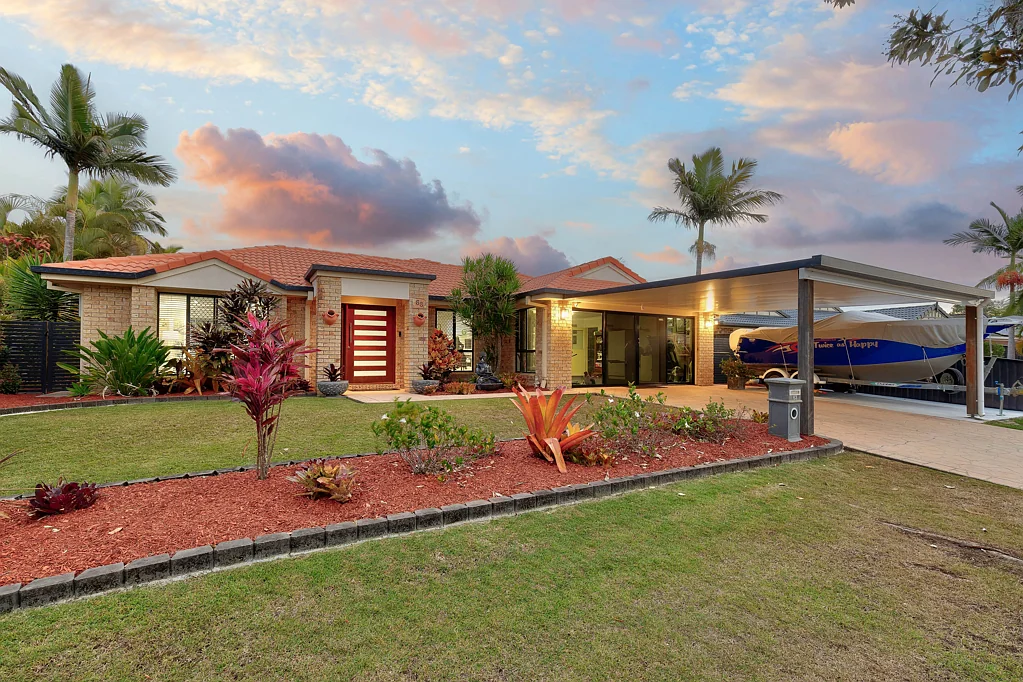 63 Ulinga Crescent, Parkinson, QLD 4115