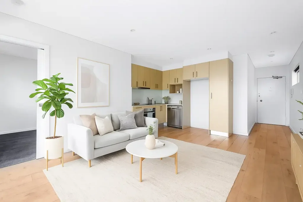 North Facing Apartment with Private Balcony and garage !