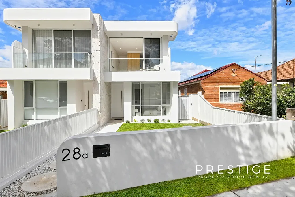 Rockdale 5ਬੈੱਡਰੂਮ Brand New Luxury Duplex with Self-Contained Studio