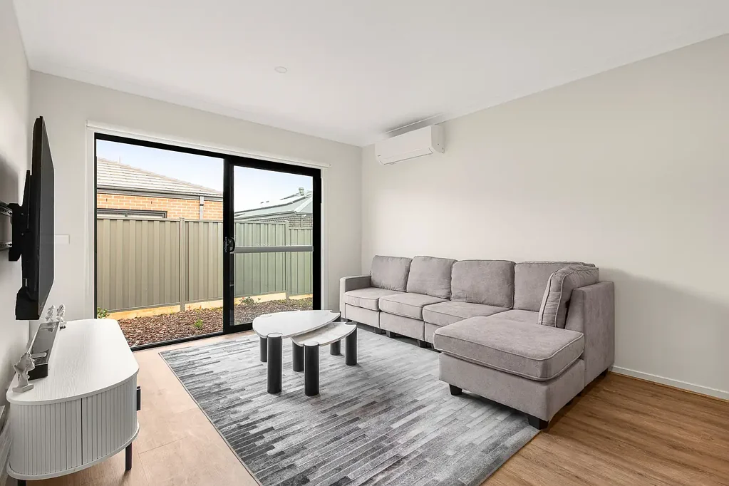 Modern Ensuite Rooms - Furnished/Unfurnished Rooms available with Utilities Included